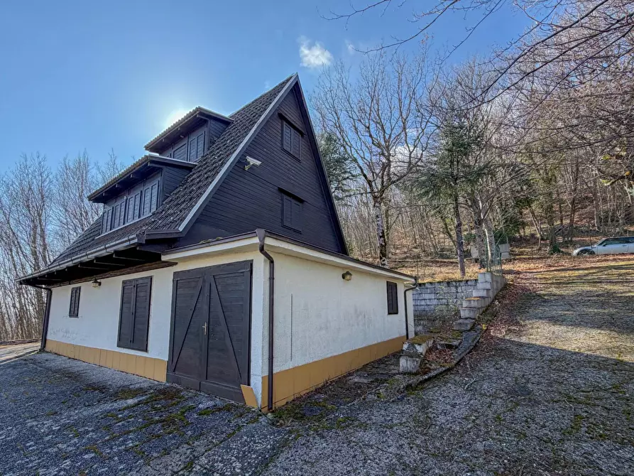 Immagine 11 di Villa in vendita  in San Liberato a San Ginesio