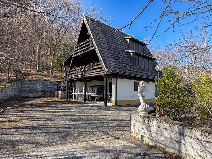 Immagine 13 di Villa in vendita  in San Liberato a San Ginesio