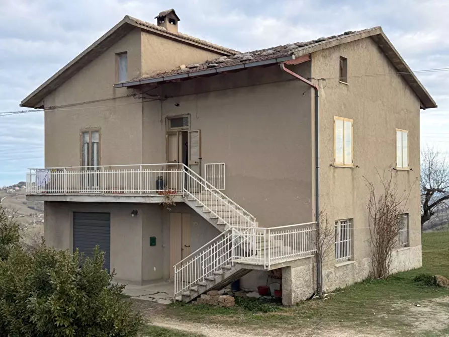 Immagine 5 di Casa indipendente in vendita  in Contrada San Venanzo a Monte San Martino