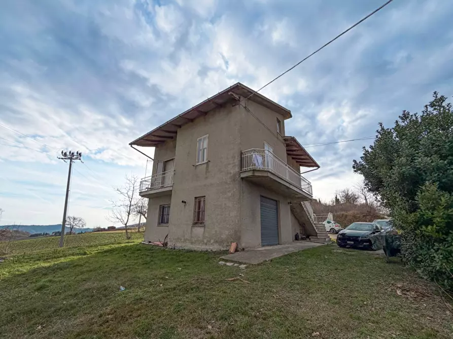 Immagine 10 di Casa indipendente in vendita  in Contrada San Venanzo a Monte San Martino