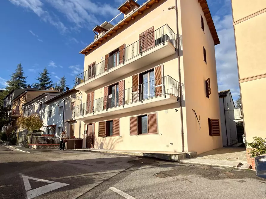 Immagine 4 di Appartamento in vendita  in VIA CICCOLINI 10 a Rotella