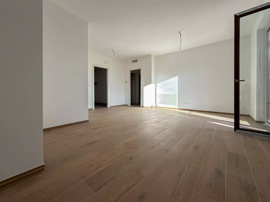 Immagine 5 di Appartamento in vendita  in VIA CICCOLINI 10 a Rotella