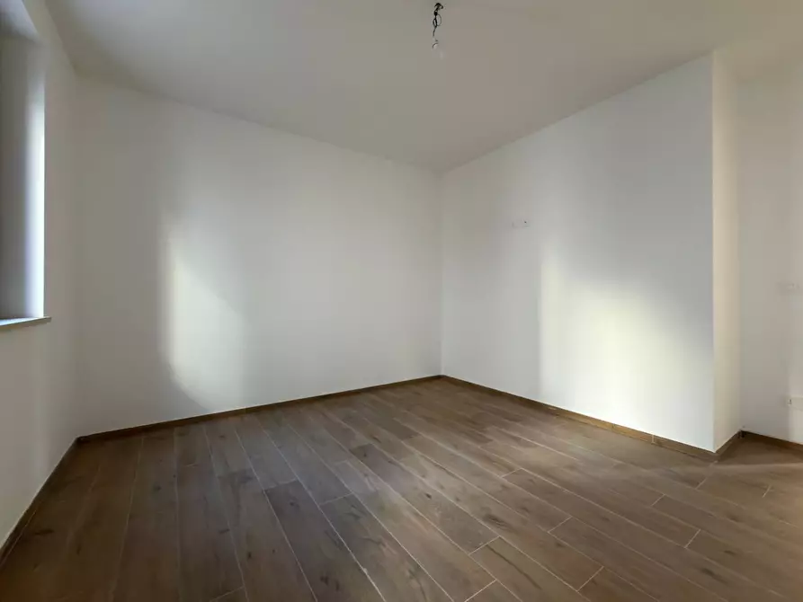 Immagine 14 di Appartamento in vendita  in VIA CICCOLINI 10 a Rotella