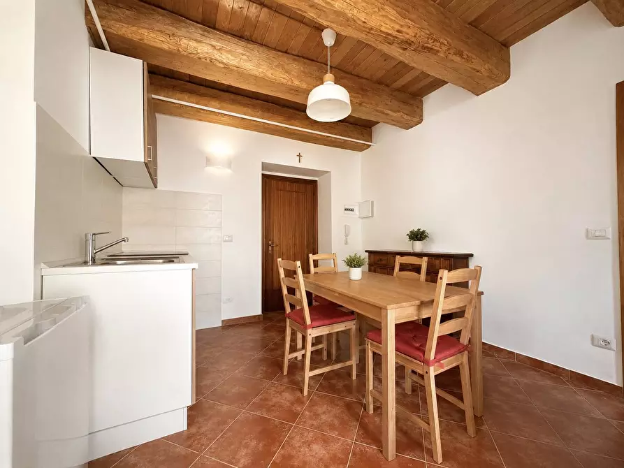 Immagine 7 di Appartamento in vendita  in Via Indipendenza 13 a Montemonaco