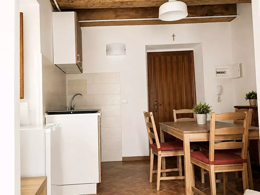 Immagine 8 di Appartamento in vendita  in Via Indipendenza 13 a Montemonaco