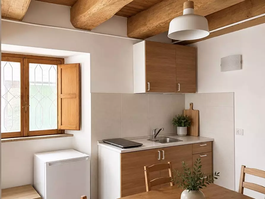 Immagine 12 di Appartamento in vendita  in Via Indipendenza 13 a Montemonaco