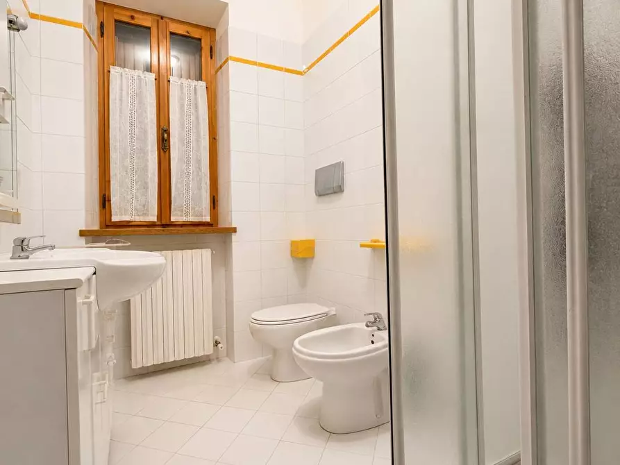Immagine 11 di Casa indipendente in vendita  in Luogo di Sasso a Montefalcone Appennino