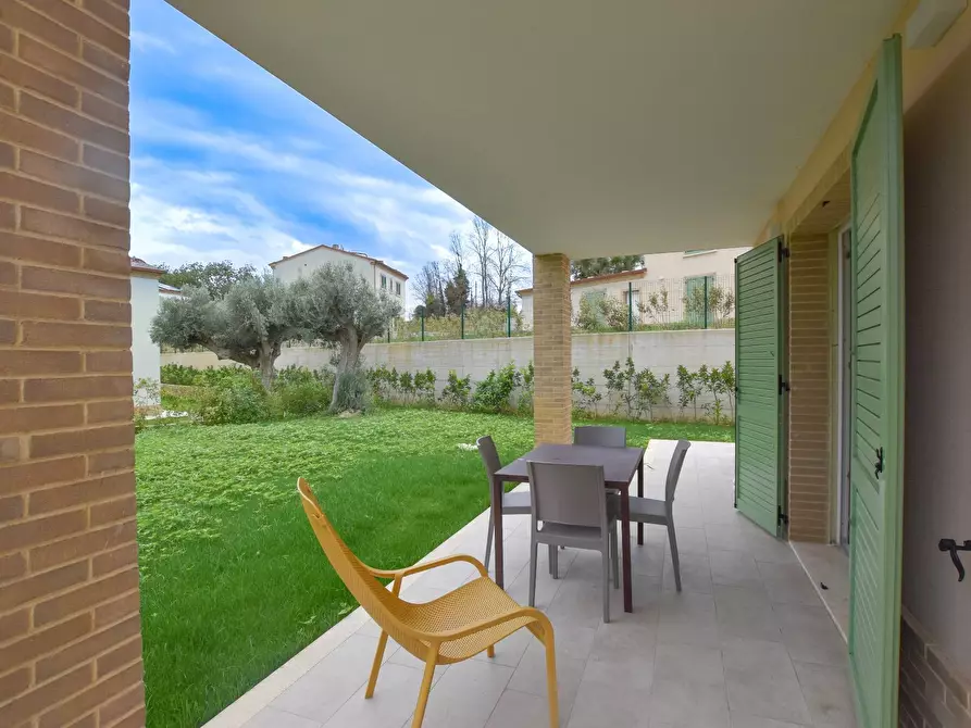 Immagine 14 di Villa in vendita  a Campofilone