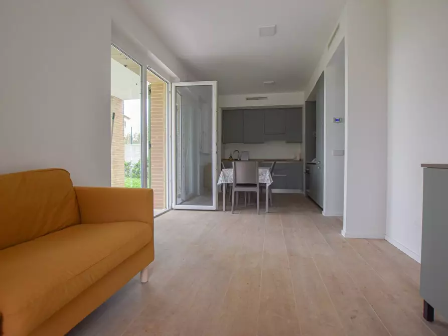 Immagine 15 di Villa in vendita  a Campofilone