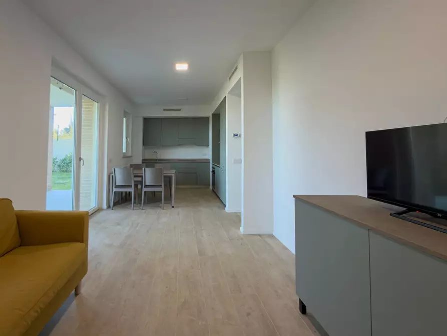 Immagine 28 di Villa in vendita  a Campofilone