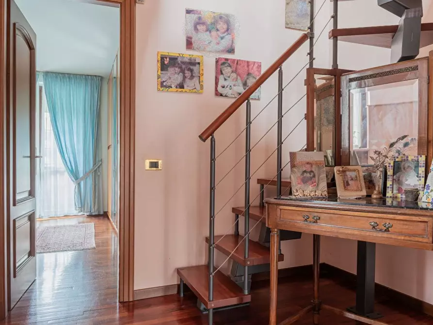 Immagine 19 di Villa in vendita  in Carlo Forlanini 15 a Busto Arsizio