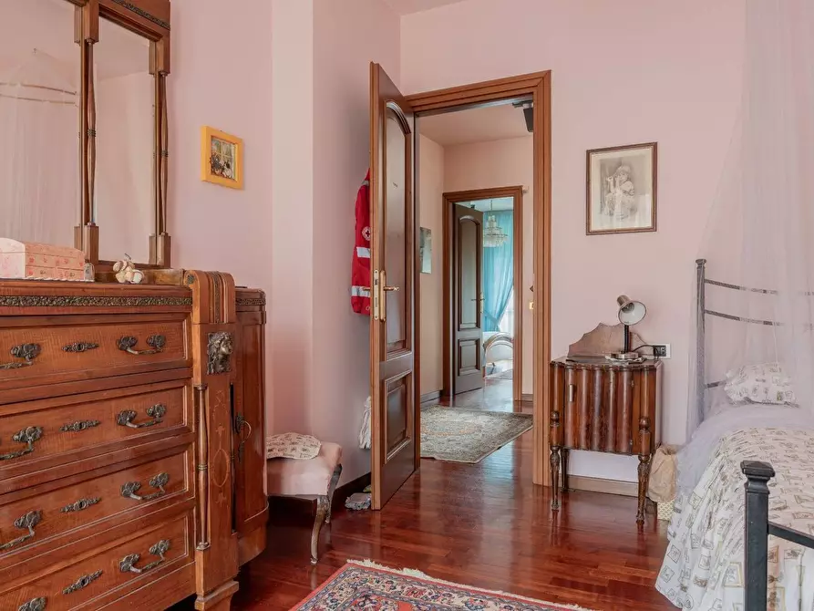 Immagine 29 di Villa in vendita  in Carlo Forlanini 15 a Busto Arsizio