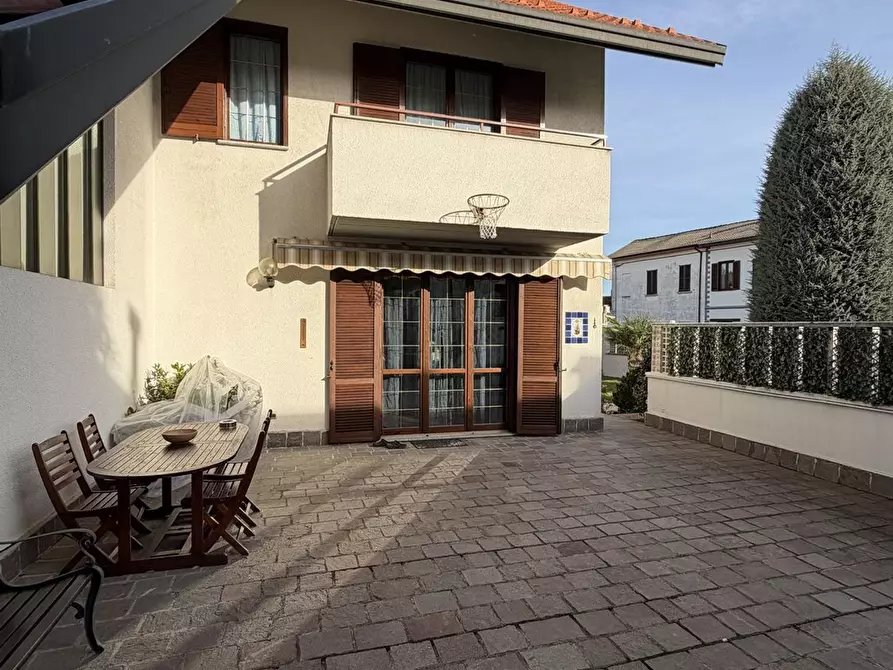 Immagine 38 di Villa in vendita  in Carlo Forlanini 15 a Busto Arsizio