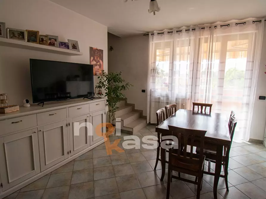 Immagine 2 di Appartamento in vendita  in via Mozart 39 a Arconate