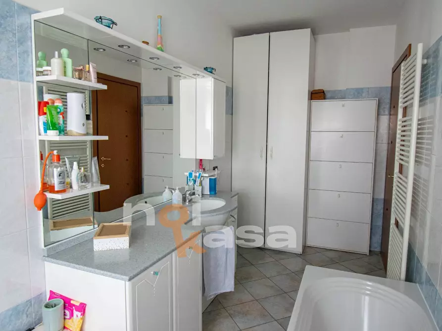 Immagine 12 di Appartamento in vendita  in via Mozart 39 a Arconate