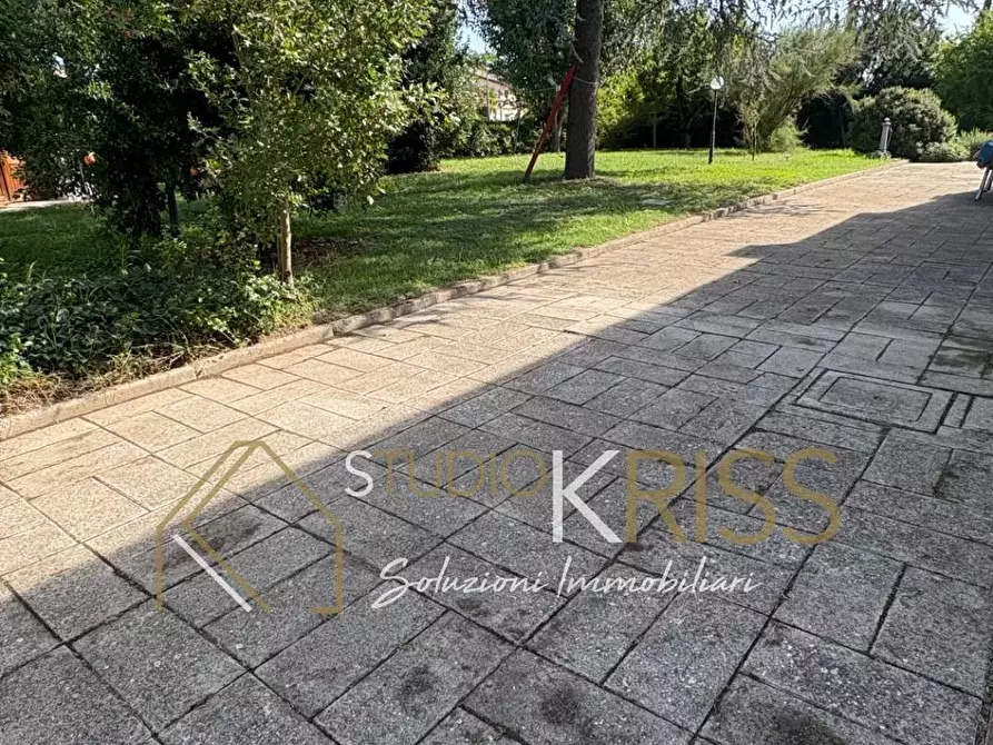 Immagine 15 di Casa semindipendente in affitto  in Via Ponte Assa a Ferrara