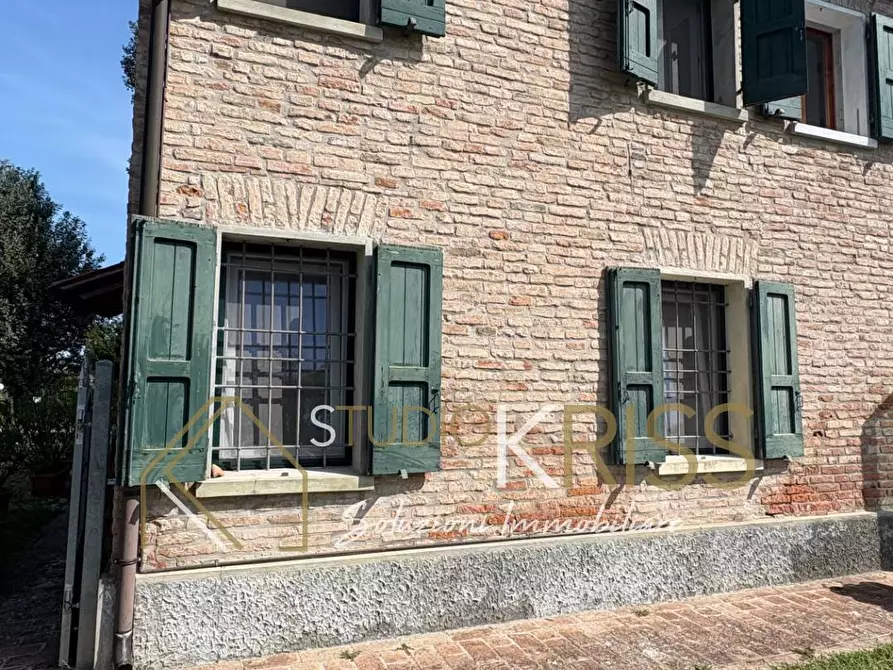 Immagine 16 di Casa semindipendente in affitto  in Via Ponte Assa a Ferrara