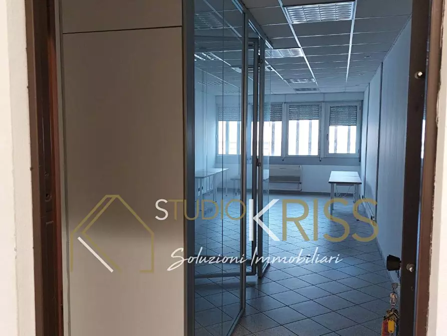Immagine 3 di Ufficio in vendita  in Via Del Commercio a Ferrara