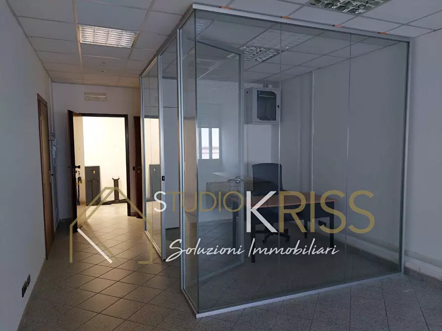 Immagine 7 di Ufficio in vendita  in Via Del Commercio a Ferrara