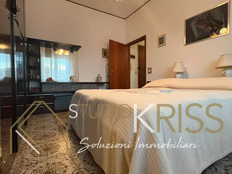 Immagine 9 di Appartamento in vendita  in Via Ignazio Calzolari a Ferrara