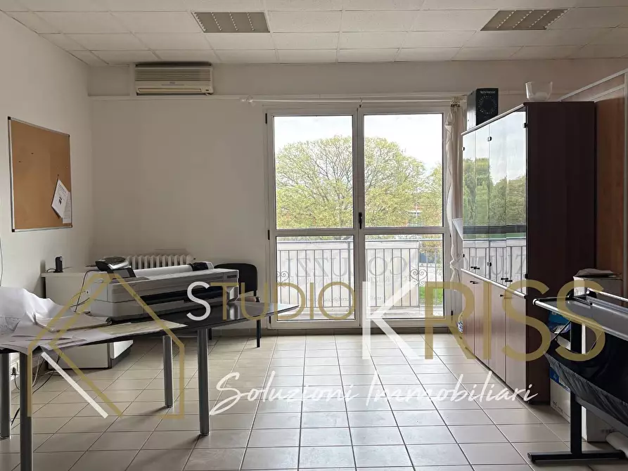 Immagine 7 di Ufficio in affitto  in Via Vittore Veneziani a Ferrara