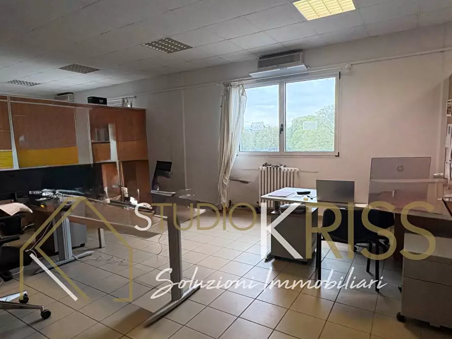 Immagine 8 di Ufficio in affitto  in Via Vittore Veneziani a Ferrara