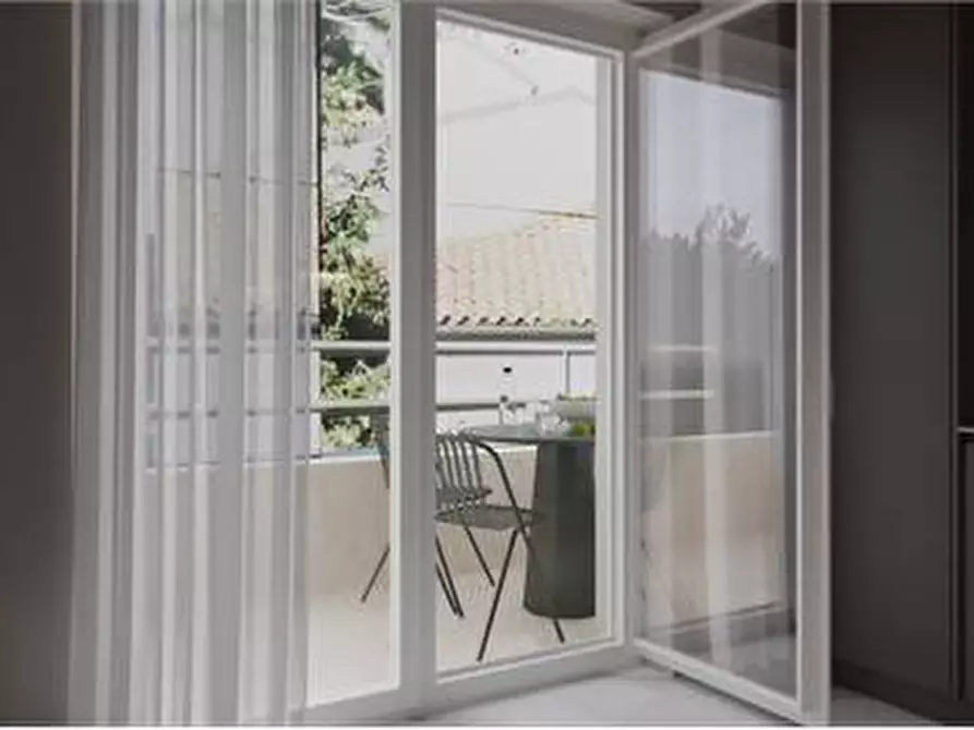 Immagine 2 di Appartamento in vendita  in Via Marco Polo 20 a Trieste