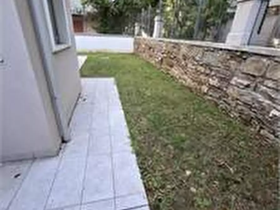 Immagine 5 di Appartamento in vendita  in Via Domenico Rossetti 84 a Trieste