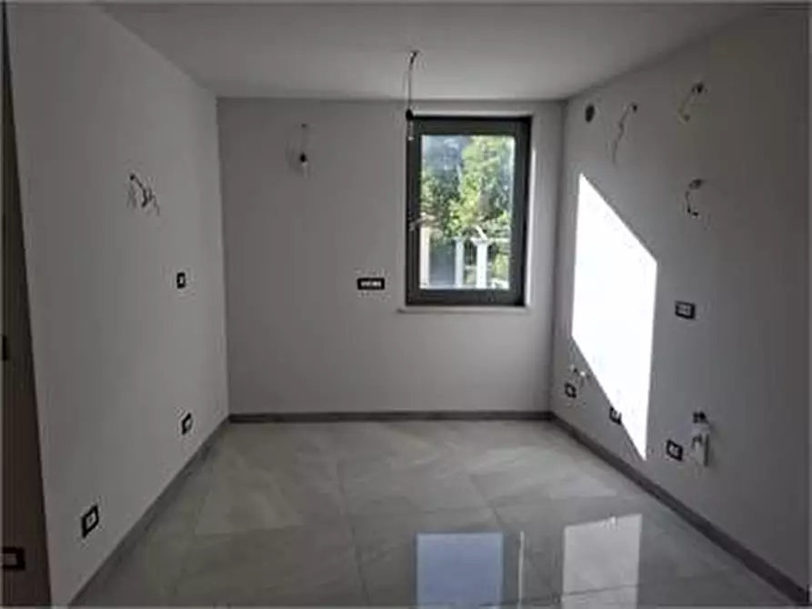 Immagine 3 di Appartamento in vendita  in Via Domenico Rossetti 84 a Trieste