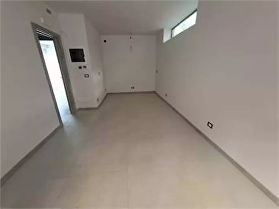 Immagine 1 di Appartamento in vendita  in Via Alessandro La Marmora a Trieste