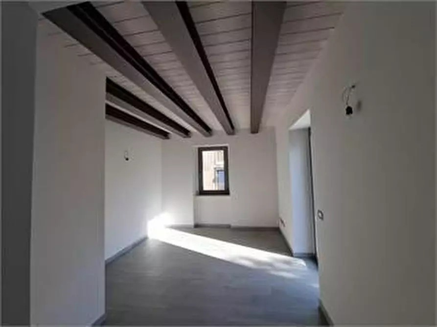 Immagine 2 di Appartamento in vendita  in Via Domenico Rossetti 84 a Trieste