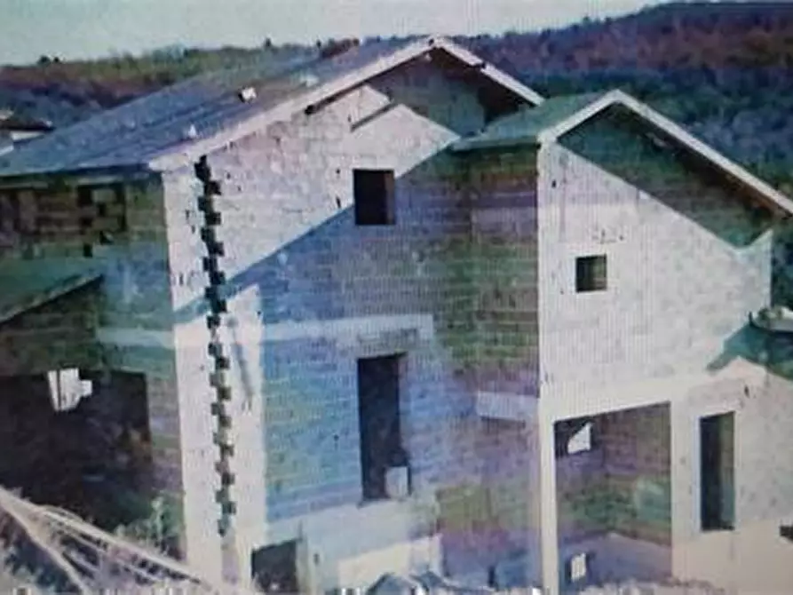 Immagine 1 di Villa in vendita  a Trieste