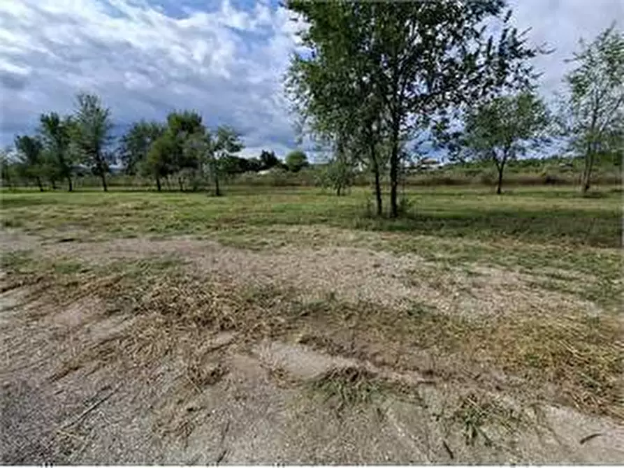Immagine 5 di Terreno agricolo in vendita  in Via Gorizia a Farra D'isonzo