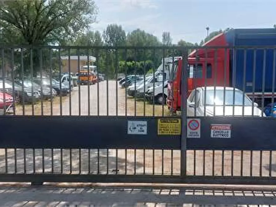 Immagine 1 di Capannone industriale in vendita  in Via Gorizia 146 a Farra D'isonzo