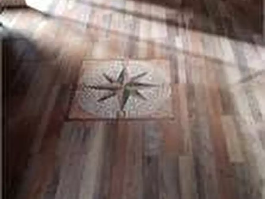 Immagine 4 di Locale commerciale   in Via Giulia 26 a Trieste