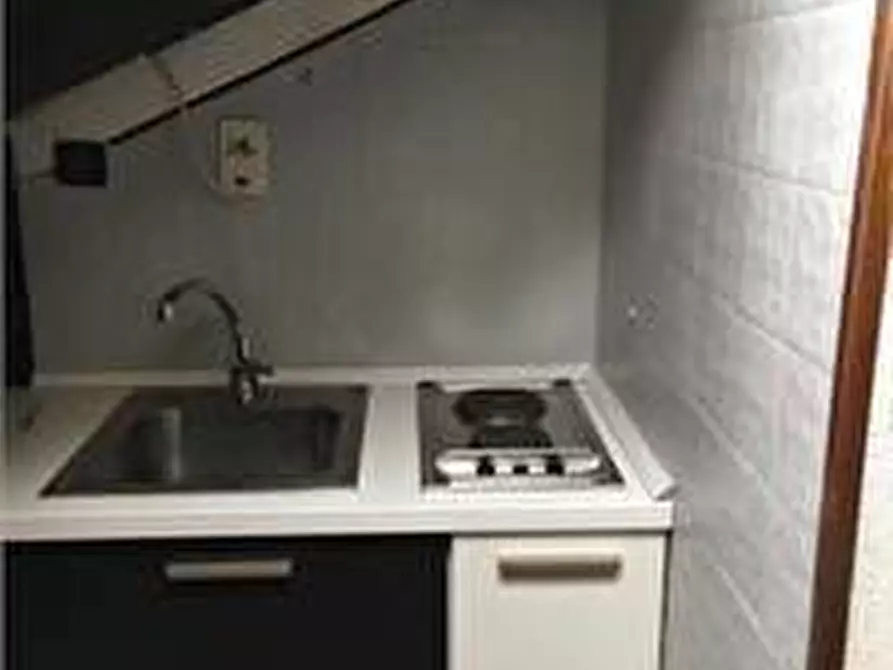 Immagine 7 di Attico in vendita  in Via Massimo D'azeglio 22 a Trieste