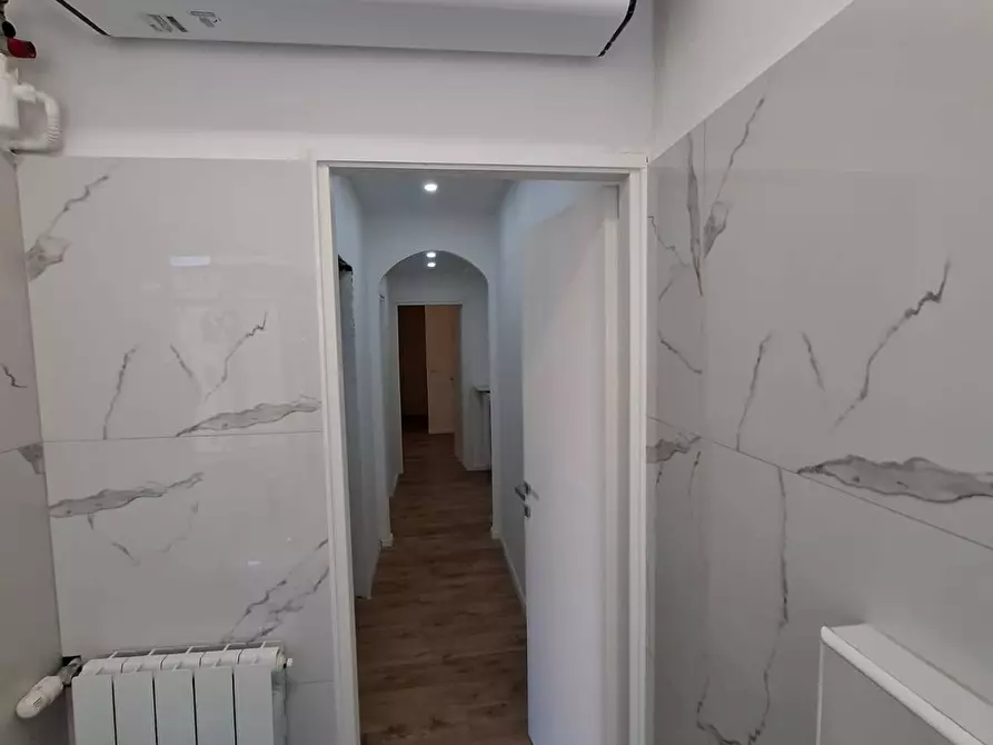 Immagine 21 di Appartamento in vendita  in Via Marco Polo 20 a Trieste