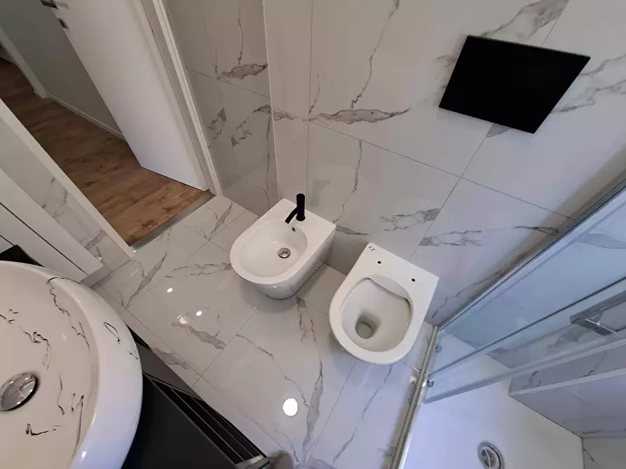Immagine 19 di Appartamento in vendita  in Via Marco Polo 20 a Trieste