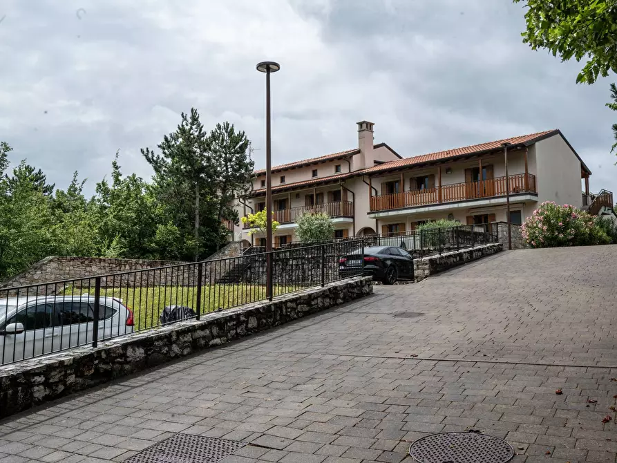 Immagine 3 di Villa in vendita  in Duino Aurisina a Duino-Aurisina