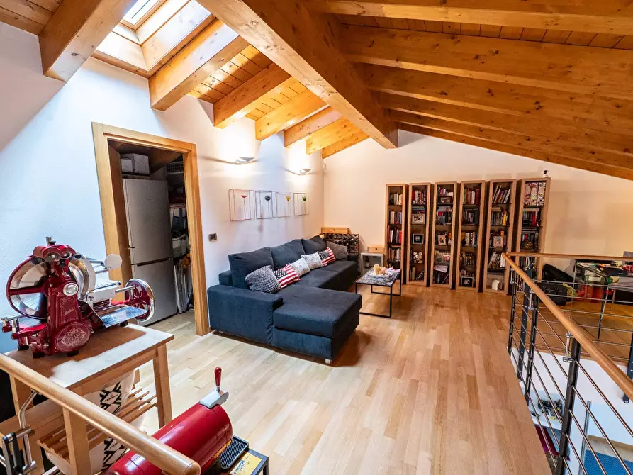 Immagine 41 di Villa in vendita  in Duino Aurisina a Duino-Aurisina