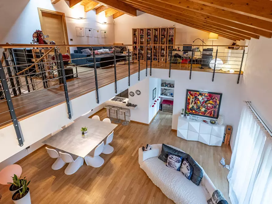 Immagine 42 di Villa in vendita  in Duino Aurisina a Duino-Aurisina