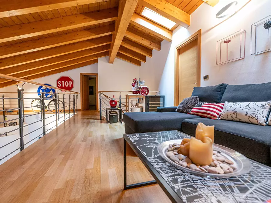 Immagine 45 di Villa in vendita  in Duino Aurisina a Duino-Aurisina