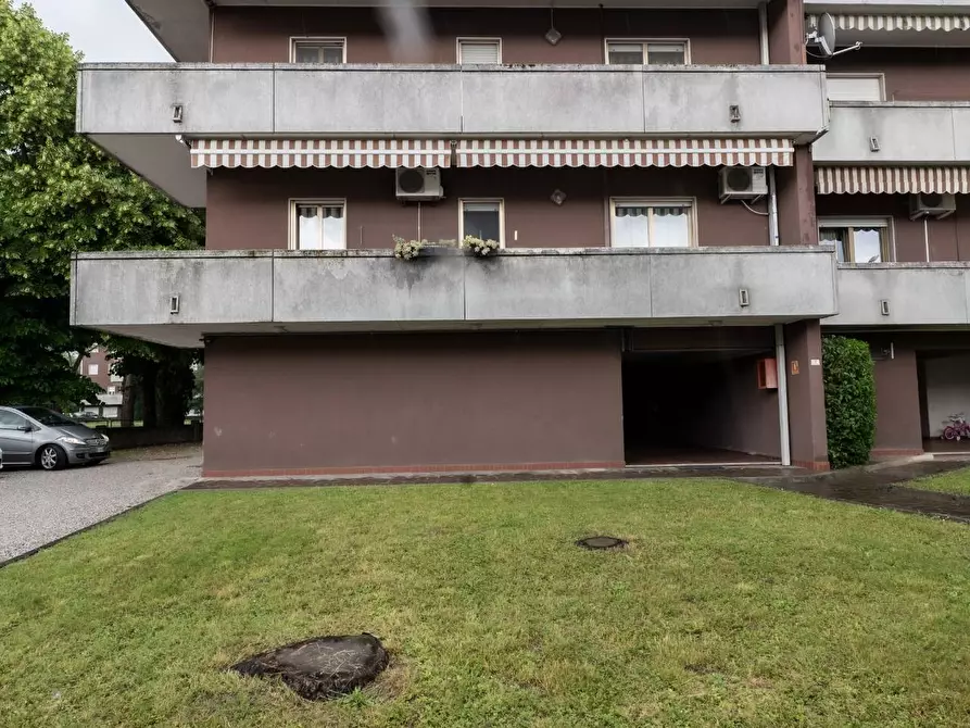 Immagine 2 di Appartamento in vendita  in VIA NAZARIO SAURO 3/8 a Staranzano