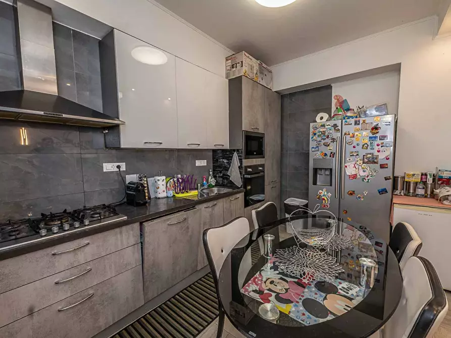 Immagine 2 di Appartamento in vendita  in Via Molino A Vapore 3 a Trieste