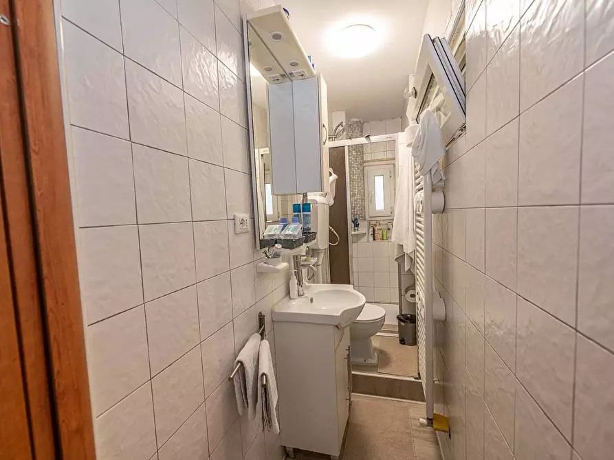 Immagine 12 di Appartamento in vendita  in Via Molino A Vapore 3 a Trieste
