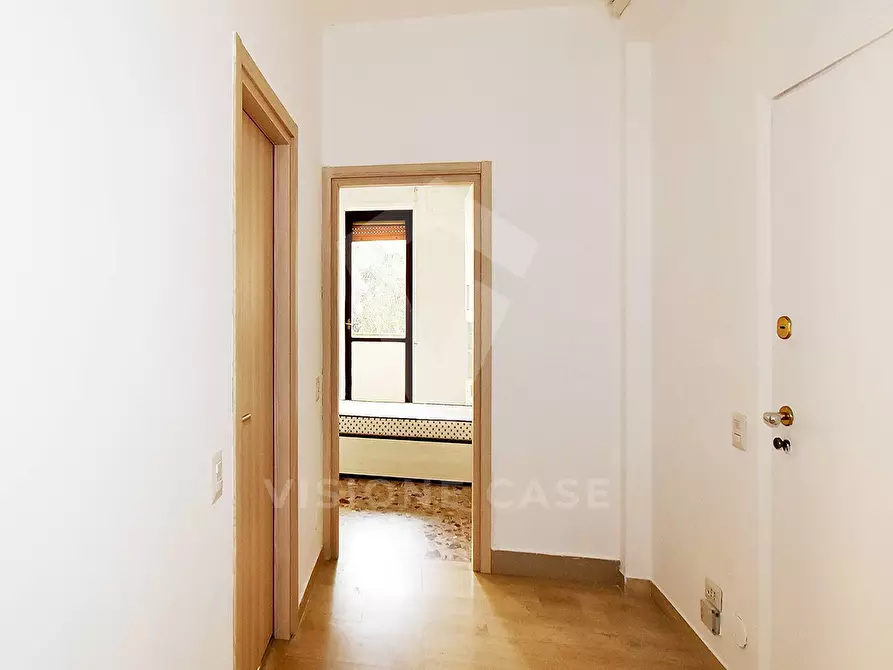 Immagine 3 di Appartamento in affitto  in Piazza Francesco Carrara 17 a Milano