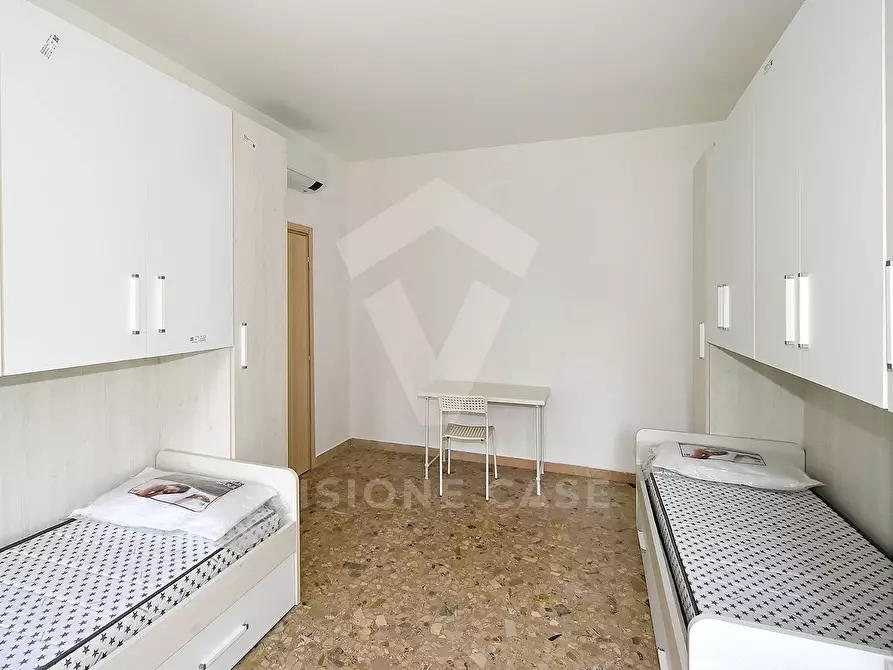 Immagine 10 di Appartamento in affitto  in Piazza Francesco Carrara 17 a Milano