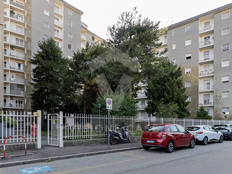 Immagine 28 di Appartamento in vendita  in Via Marco Greppi 3 a Trezzano Sul Naviglio