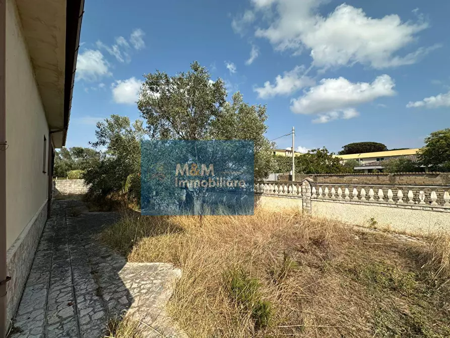Immagine 7 di Villa in vendita  in Via Montepulciano 9 a Nettuno