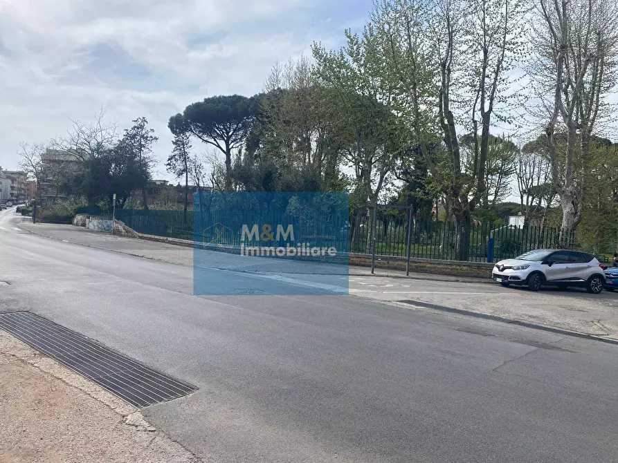 Immagine 16 di Box auto in vendita  in Via Lombardia 104 a Nettuno